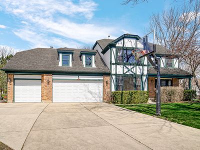 2894 Whispering Oaks Ct, Buffalo Grove, IL, 60089
