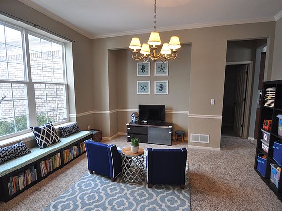 4th image of 3559 Bellcrest Dr
