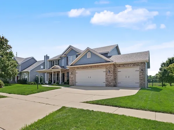 2421 Stricker Ln, Urbana, IL 61802