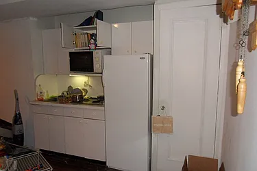 Rented by City Connections Realty