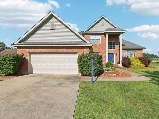 30 Straight Dr, Georgetown, OH 45121