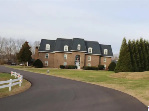 101-3C Freeman Green Dr, Elizabethtown, KY 42701