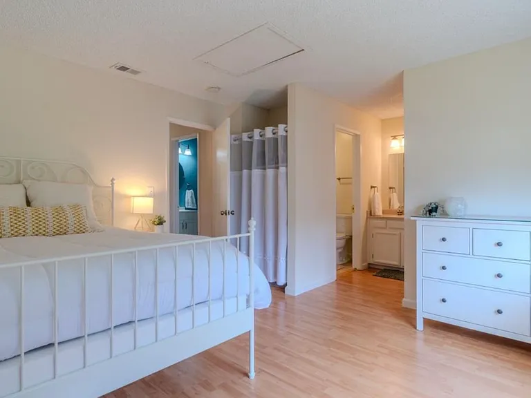 1263 Rosita Rd — Photo 10