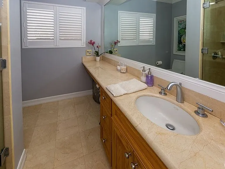 1488 S Durango Ave — Photo 12