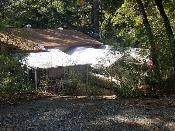 3rd image of 3961 Nugget Ln