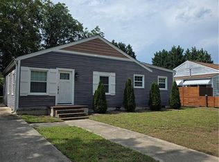 1529 Summit Ave, Greensboro, NC 27405