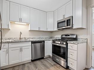 Brook Forest, Bensenville, IL 60106