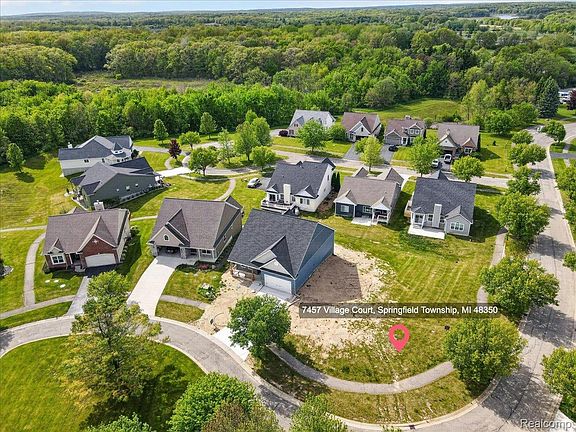 2nd image of 7457 Village Ct