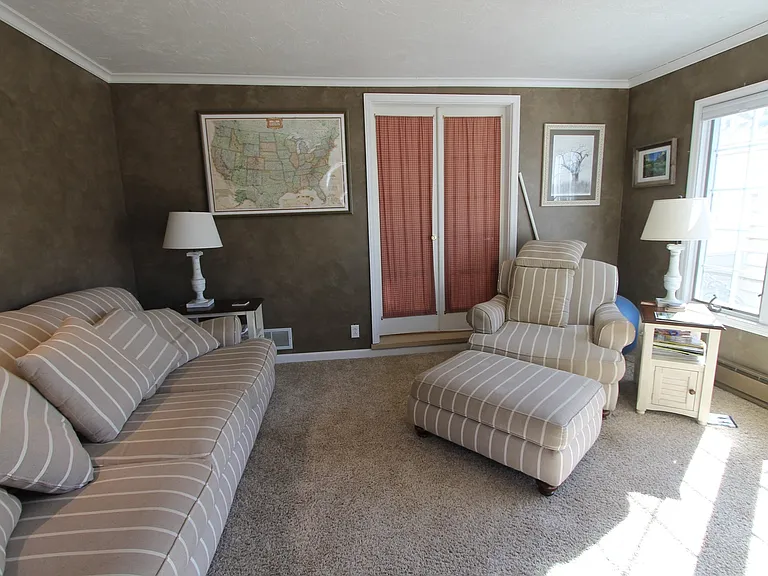 2012 W Petty Rd — Photo 7