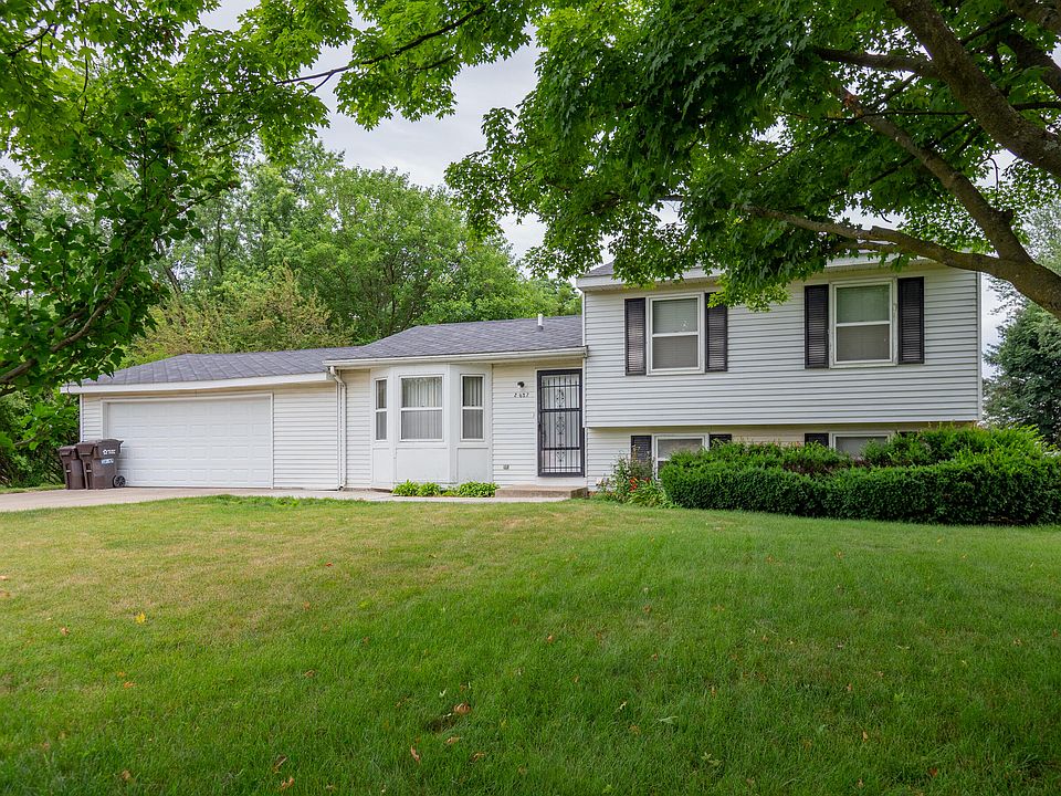 1st image of 2627 Aspen Dr
