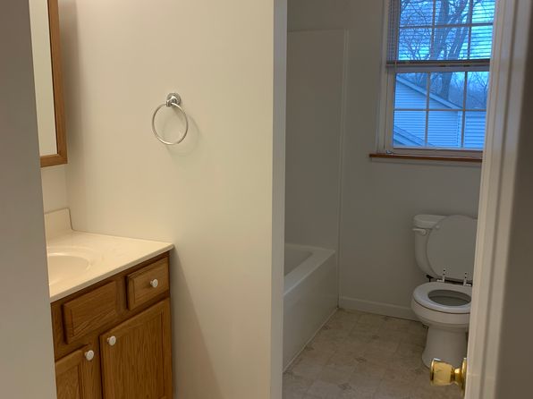 602 Holland Rd, Metamora, IL 61548