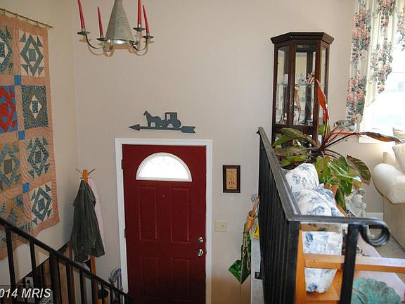 2nd image of 13 Moss Dr