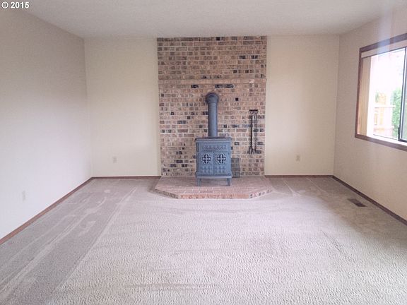4th image of 1202 NW 134th St #65B