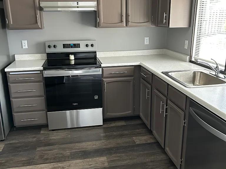 6403 NW Cherry St — Photo 8