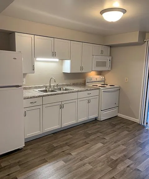 881 Gettysburg Dr #3 — Photo 1