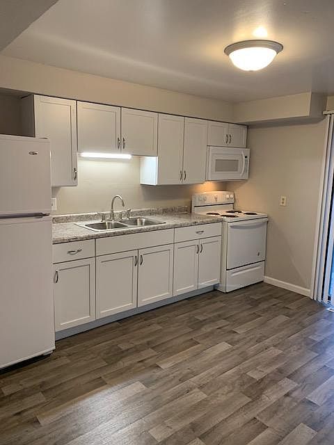1st image of 881 Gettysburg Dr APT 3
