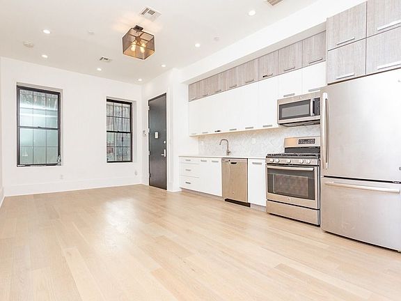 3rd image of 601 Saint Marks Ave #55