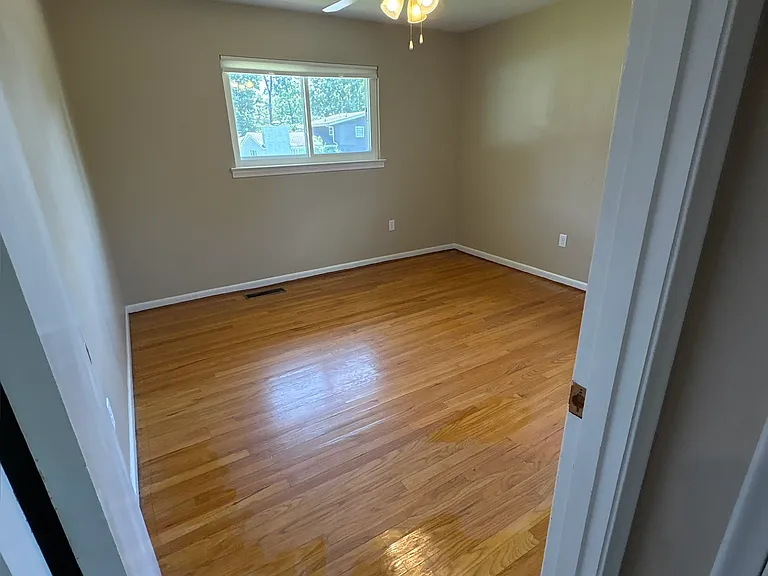 8007 Karr St — Photo 11