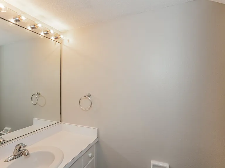 4711 69th Ct E — Photo 15