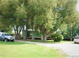 75 Cowboy Way, Challis, ID 83226