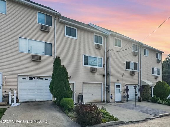 2nd image of 121 Clark Ln