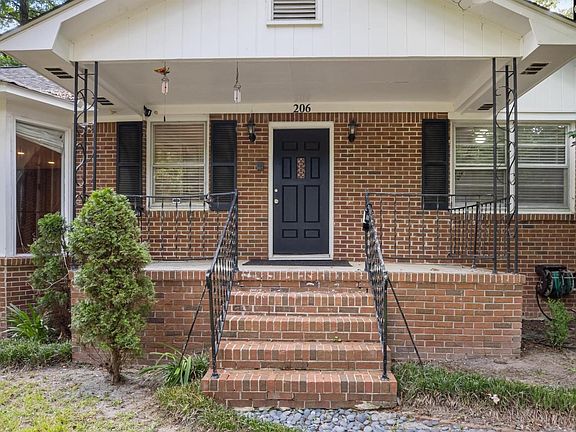 4th image of 206 Partridge Dr