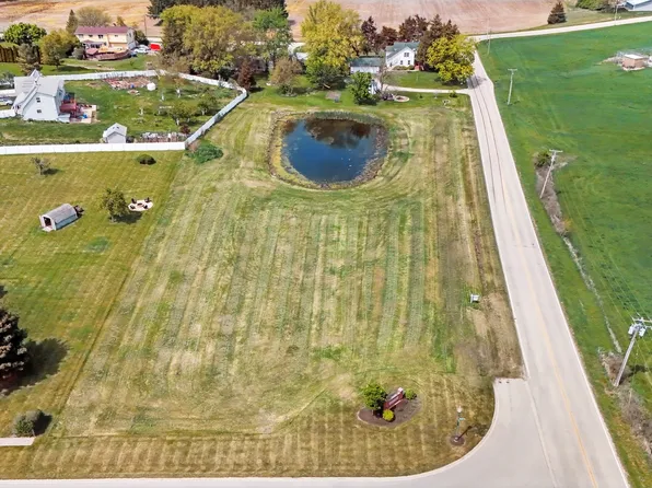 3 Ronhill Rd, Yorkville, IL 60560