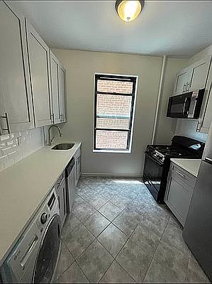1st image of 3025 34th St #2