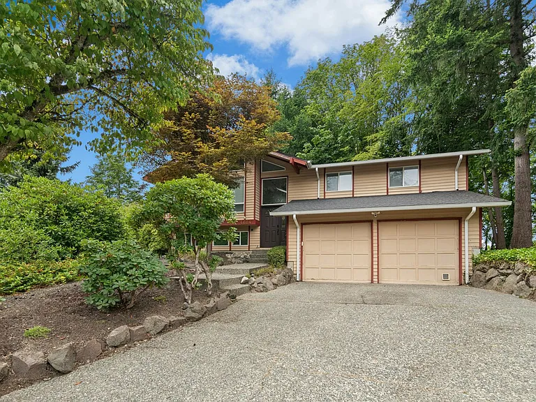 4604 123rd Ave SE — Photo 3