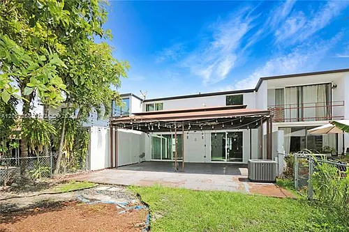 12340 SW 20th Ter #Townhouse 12340 Photo 1