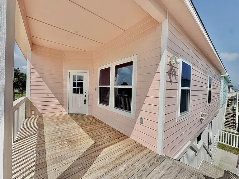 111 Red Sea — Photo 29