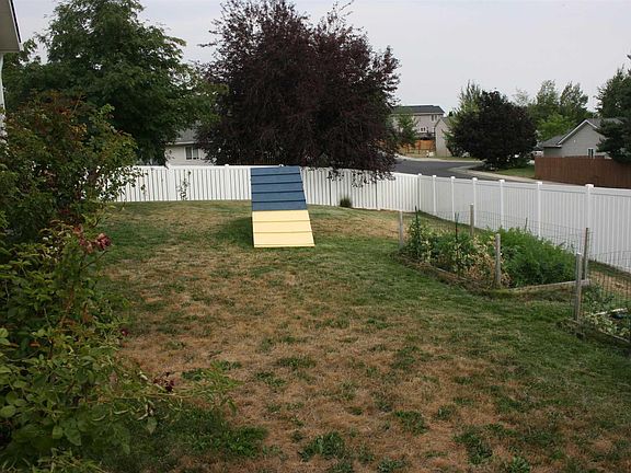 4th image of 1900 NW Arcadia Dr