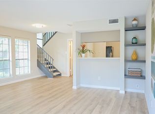 5757 E University Blvd APT 22F, Dallas, TX 75206