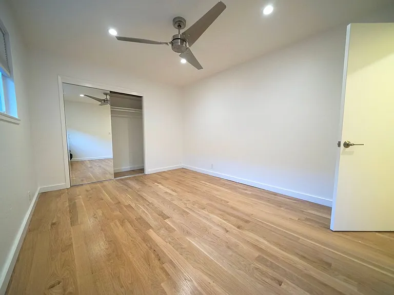 806 Fulton — Photo 14