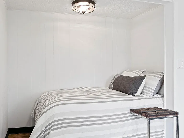 1208 S Elm St #A — Photo 24