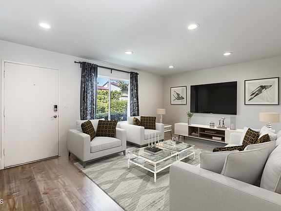 5th image of 8738 1/2 Wyngate St