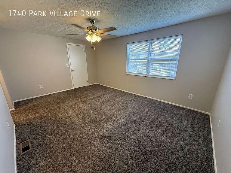 1740 Park Village Dr — Photo 19