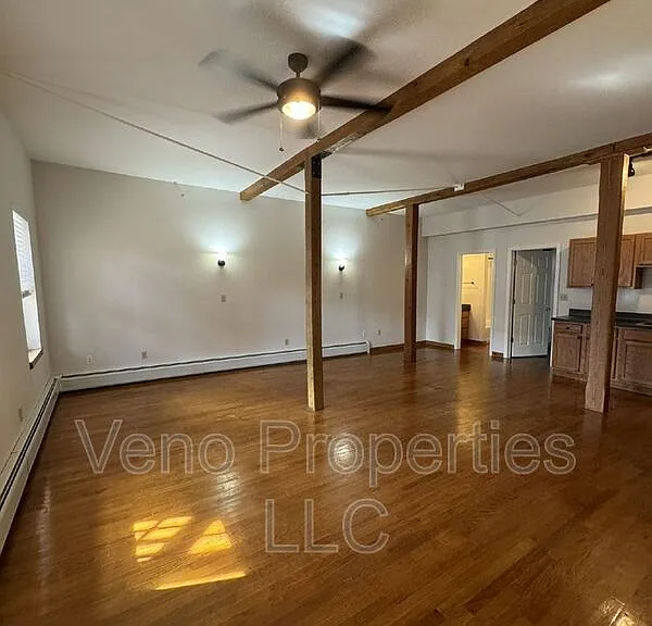 1 S Park St #1A — Photo 5