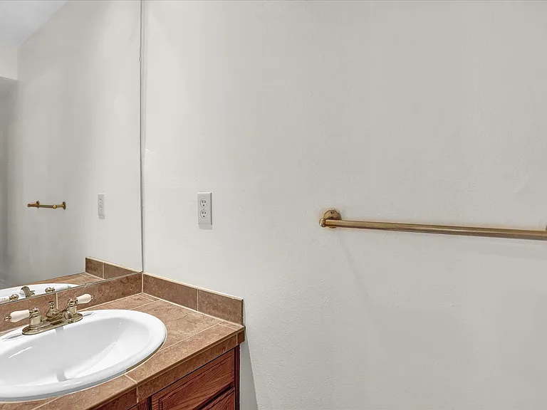 4604 S Fraser Ct #D — Photo 23