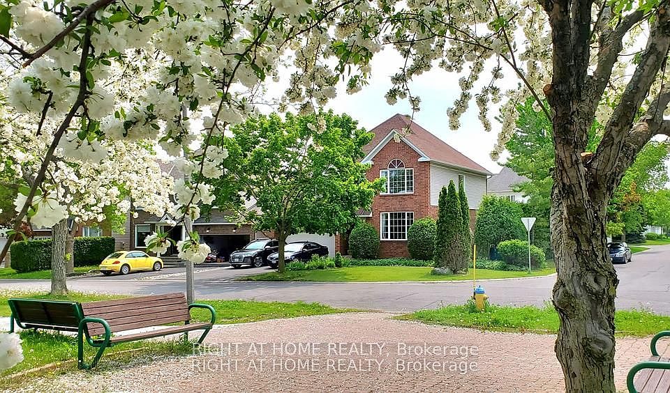 1st image of 142 Windhurst Dr