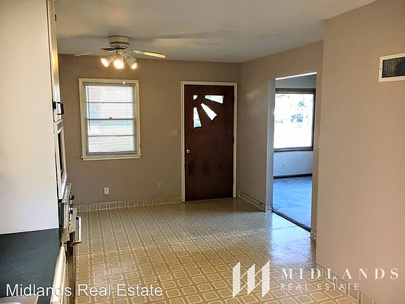 5th image of 513 W Perry St
