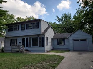 4405 SW 19th St, Topeka, KS 66604