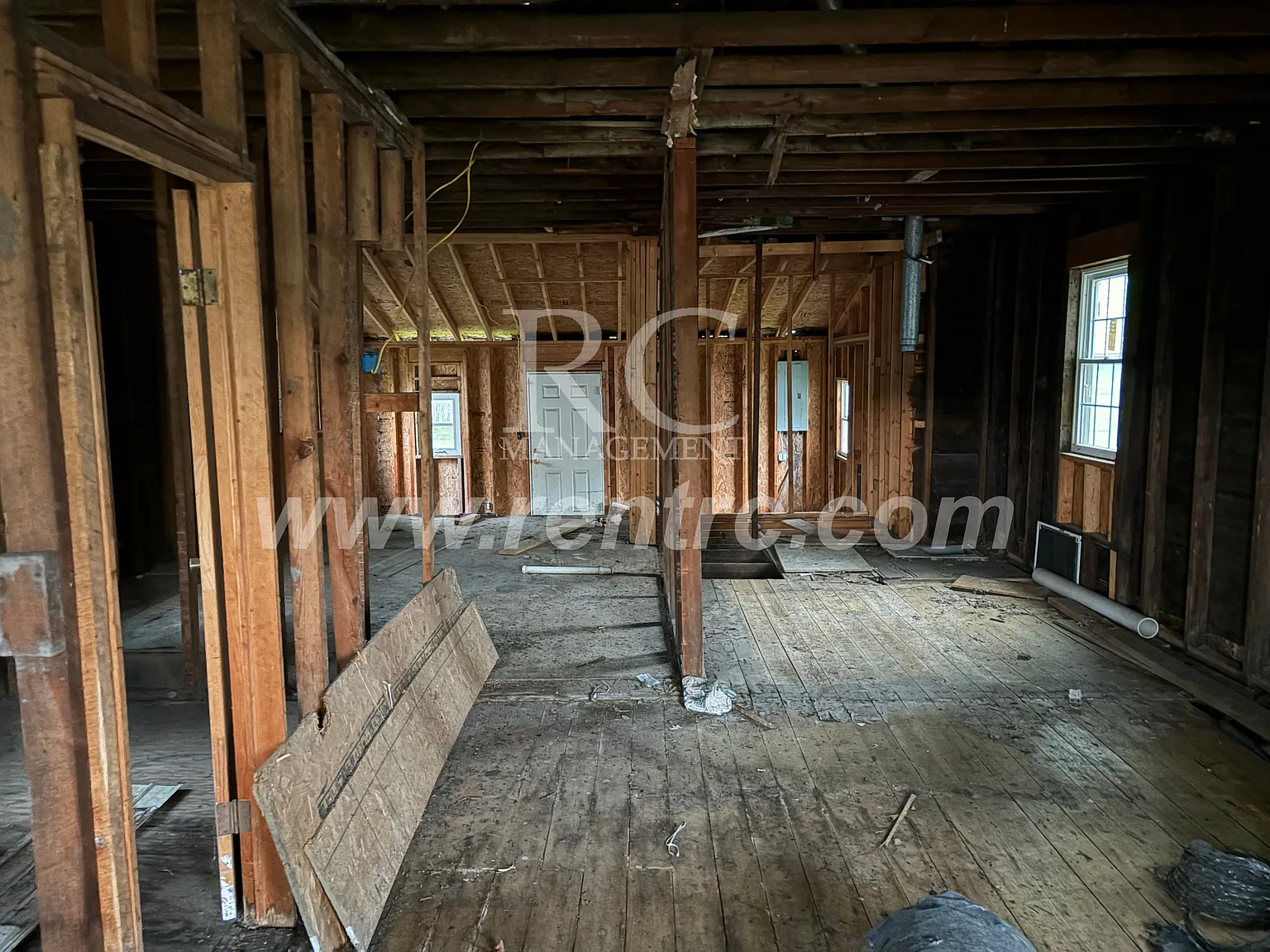 2 bed, 900 sqft, $500 — Photo 4