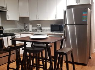 40 Bee St APT 112, Charleston, SC 29403