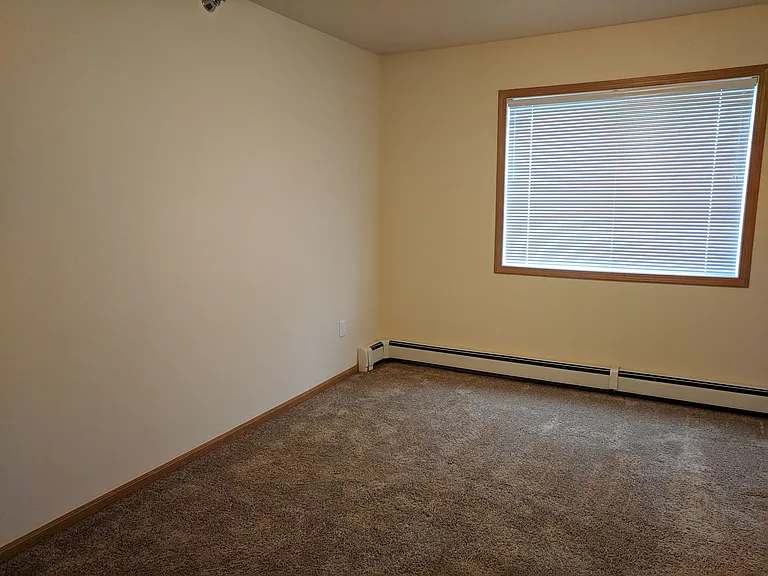 West Lake III Apartments — Photo 50