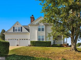 6407 Willow Pond Dr, Fredericksburg, VA 22407