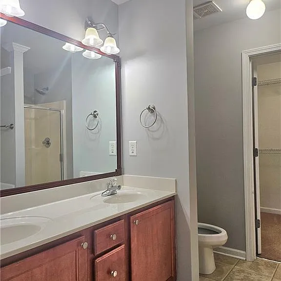 2712 Beynon Ln — Photo 12