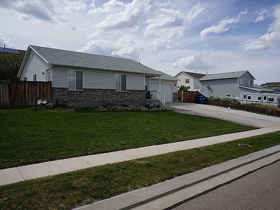3rd image of 4105 S Lake Vista Dr