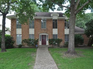 1802 Mossy Stone Dr, Houston, TX 77077