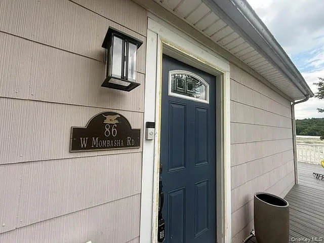 86 W Mombasha Rd — Photo 2